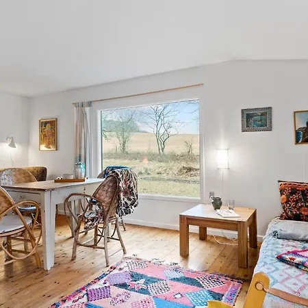 2 Bedroom Pet Friendly In Holiday home *